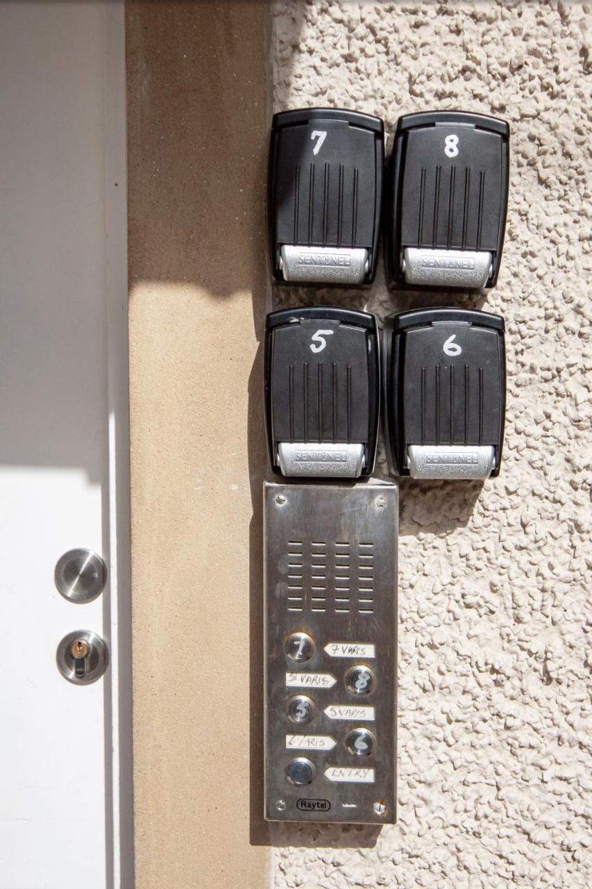 7 Varis Apartments 포레스 외부 사진